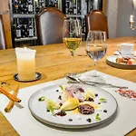 Seekarhaus Hotel 5*