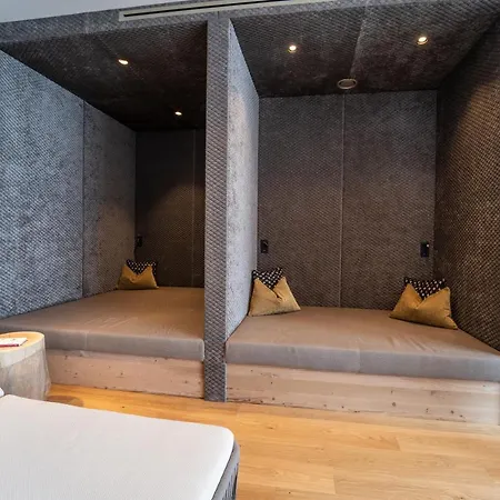 Seekarhaus 5*