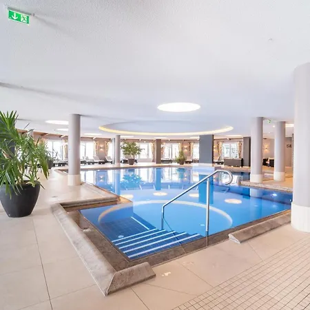 Seekarhaus 5*