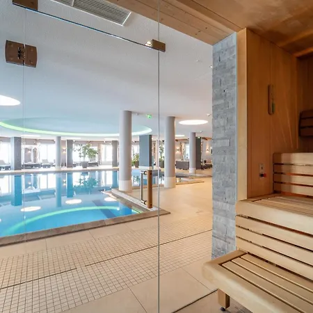 Отель Superior Das Seekarhaus 5*