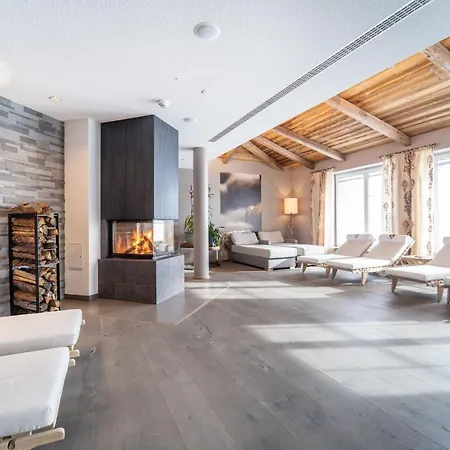 Отель Superior Das Seekarhaus 5*