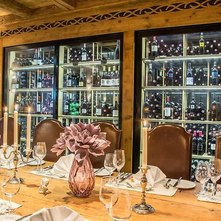 Hotel Seekarhaus 5*