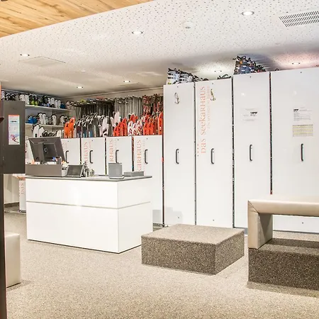 Hotel Superior Das Seekarhaus 5*